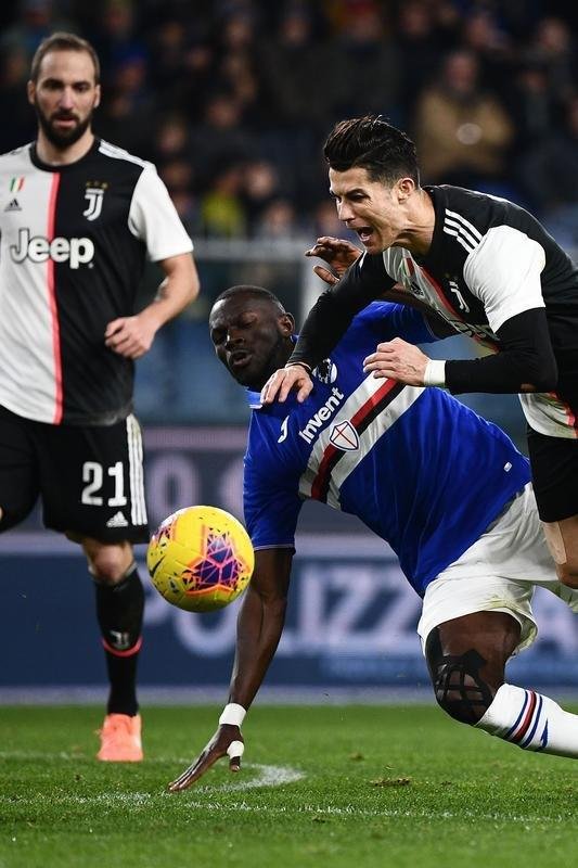 Zagueiro Omar Colley, da Sampdoria e da seleo de Gmbia, teve COVID-19