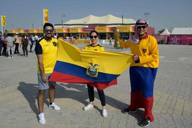 Torcedores do Equador no jogo de abertura da Copa do Mundo