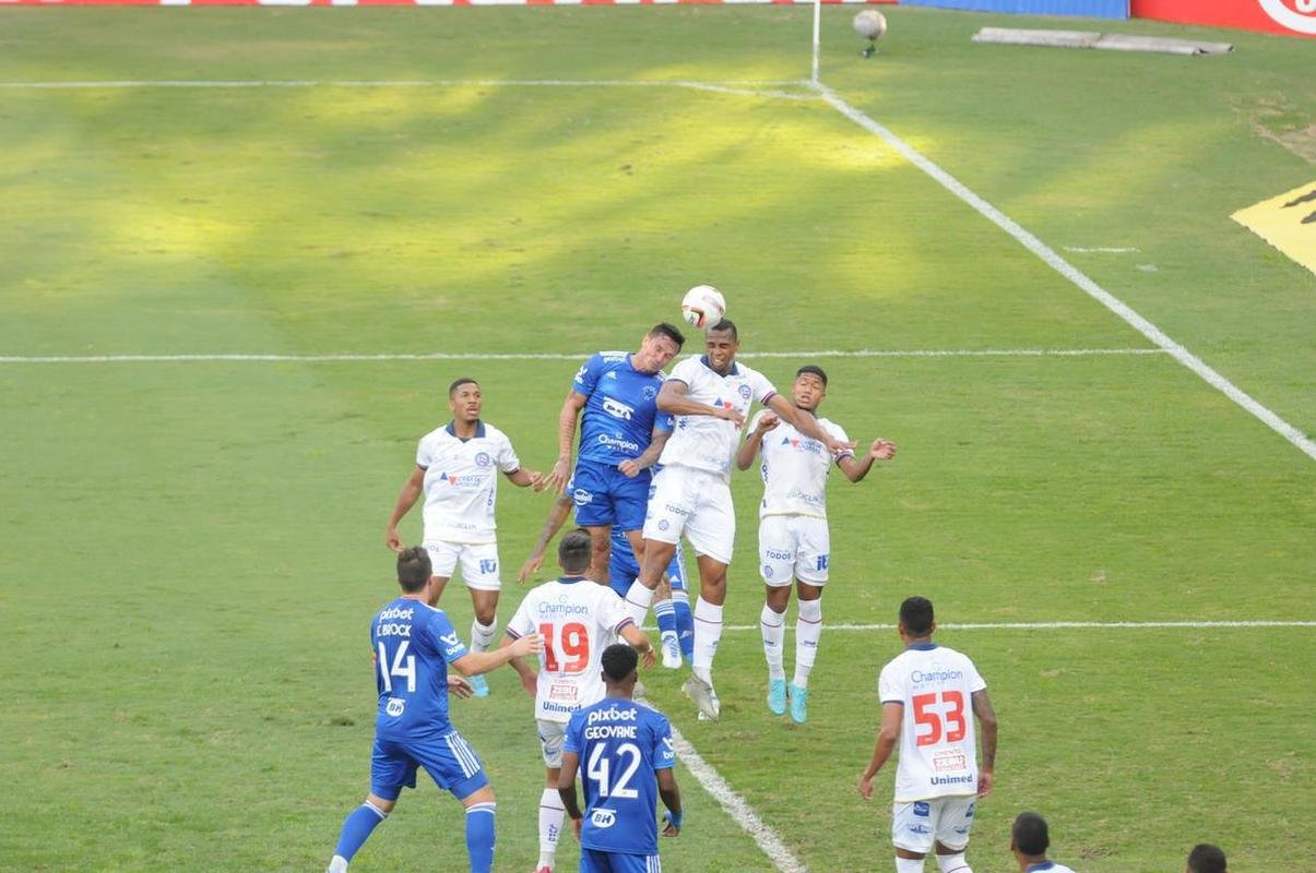 Fotos da partida entre Cruzeiro e Bahia, no Mineir�o, pela 20� rodada da S�rie B do Brasileiro
