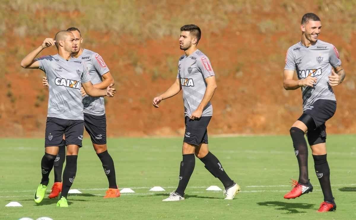 Em Santa Catarina, elenco reserva do Galo fez ltimo treino antes de duelo contra a Chape