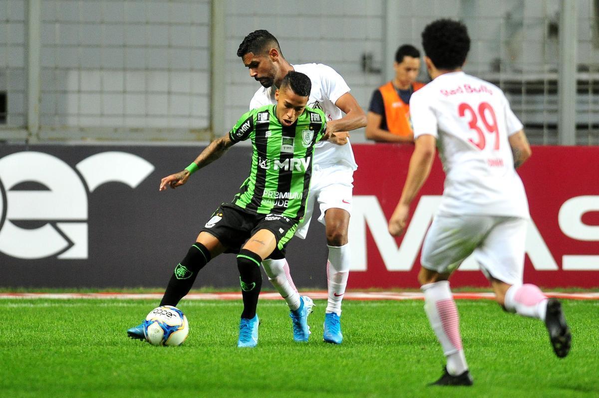 Amrica vence o Bragantino no Independncia e entra no G4 da Srie B