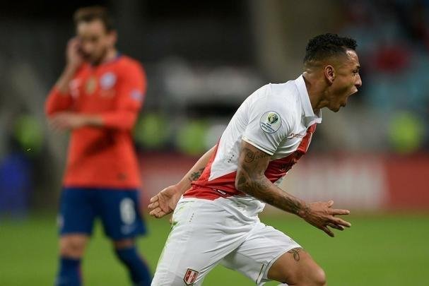 Chile e Peru se enfrentaram na Arena Grmio, pela semifinal da Copa Amrica