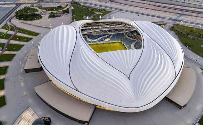 Arena com capacidade para 40 mil torcedores fica em Al Wakrah, ao sul da capital Doha, e tem design inspirado na tradição marítima do município