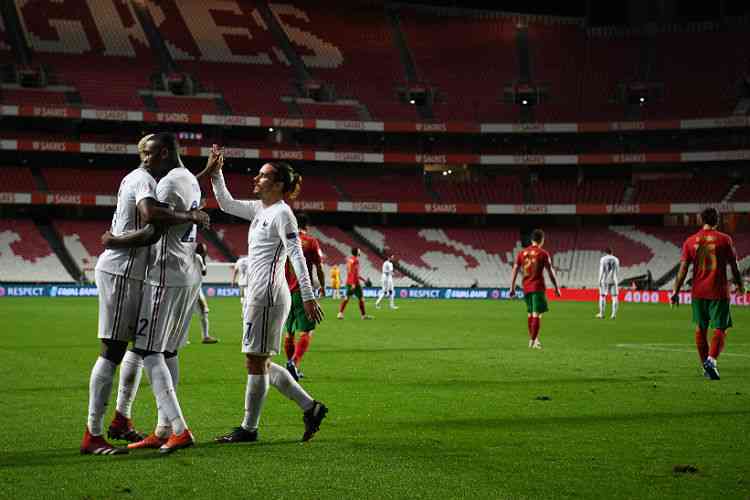 Espanha vence e lidera Liga das Nações após derrota de Portugal