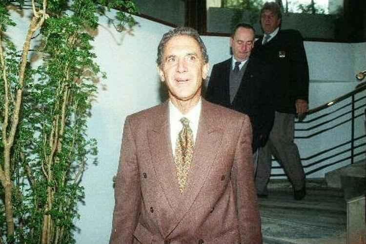 Carlos Alberto Silva em apresentao como tcnico do Palmeiras, em 1995 