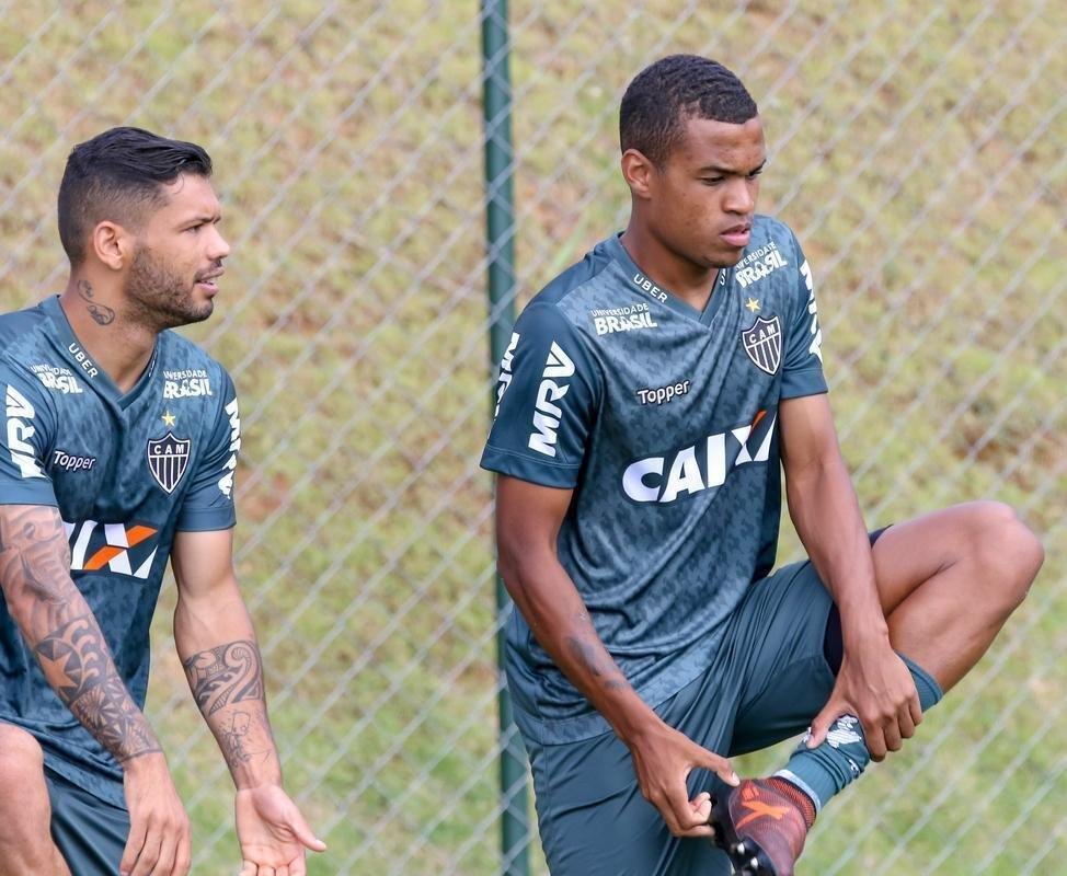 Jogadores e comisso tcnica do Atltico utilizaram novo uniforme pela primeira vez