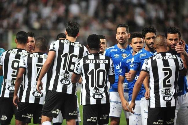Atltico e Cruzeiro se enfrentaram em jogo do Brasileiro