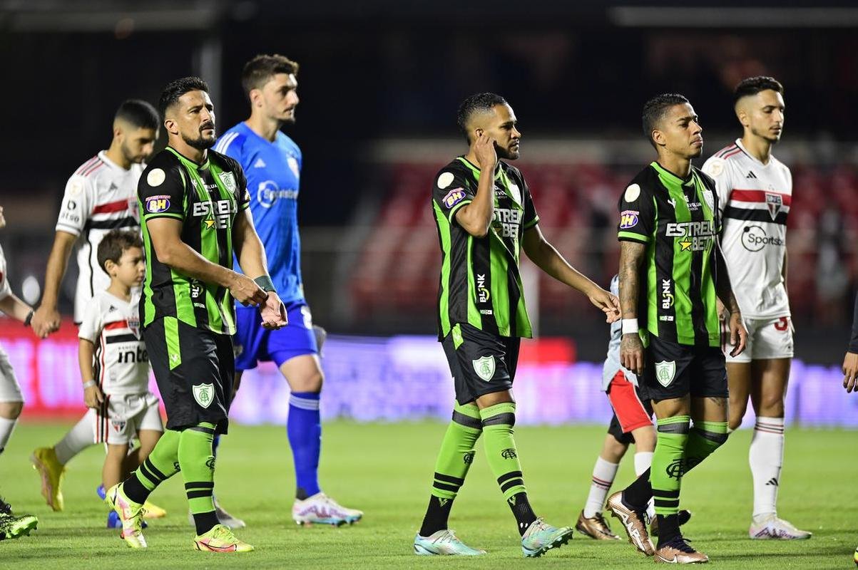 So Paulo e Amrica se enfrentaram neste sbado (22/4), no Morumbi, pela segunda rodada do Campeonato Brasileiro de 2023