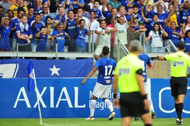 Jogo entre Cruzeiro e Patrocinense vale pelas quartas de final do Campeonato Mineiro