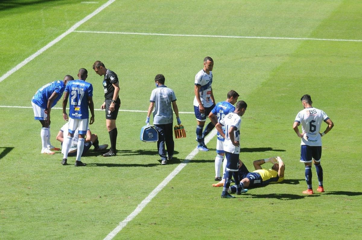 Na retomada do Campeonato Mineiro, Cruzeiro e URT se enfrentaram no Mineiro