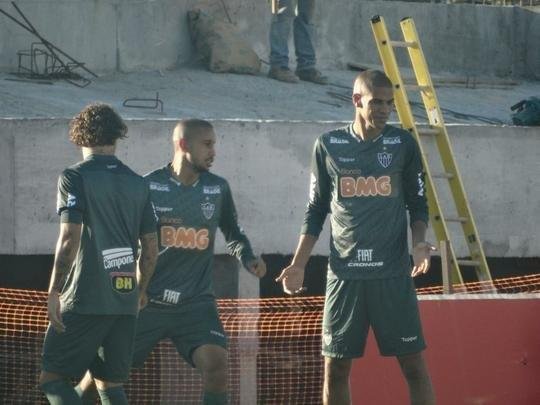 Fotos do treino do Atlético no Paraguai