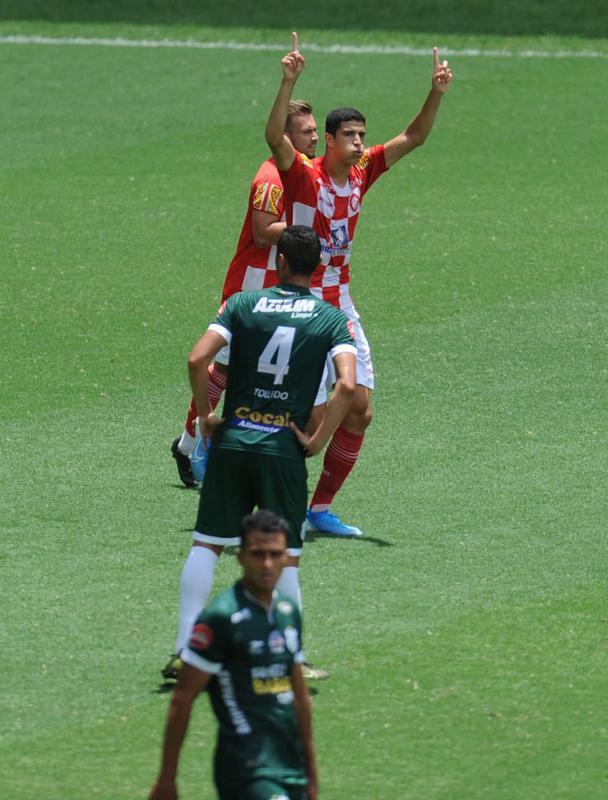 Fotos da vitria do Tombense sobre o Uberlndia pela final da Recopa Mineira