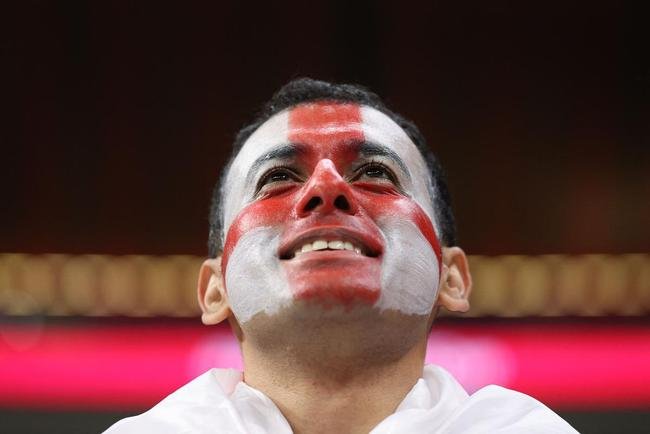 Torcida coloriu o Est�dio Al Bayt, no Catar, para acompanhar a partida entre Inglaterra e Senegal