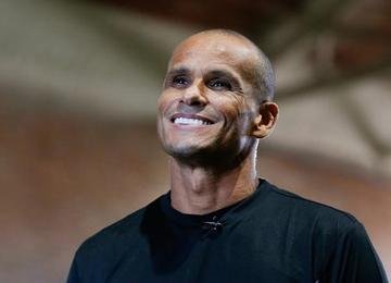 Rivaldo disse que o Cruzeiro não deverá brigar por títulos nos próximos anos, mas que brigará por vaga na Copa Libertadores no Brasileirão de 2024