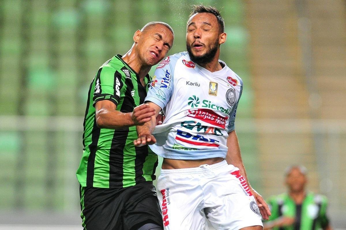 Fotos do jogo entre Amrica x Operrio