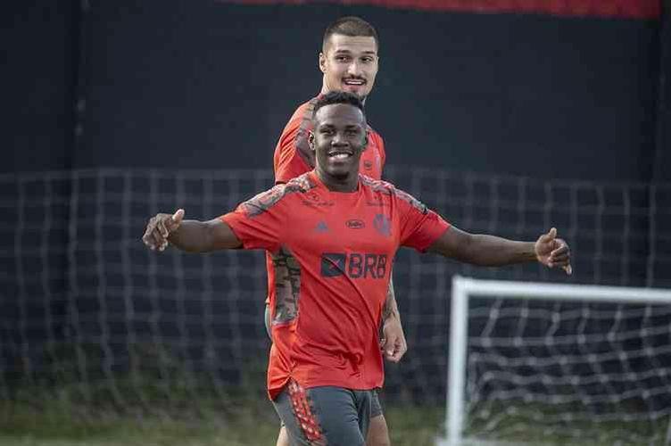 Klebinho, lateral-direito (Flamengo)