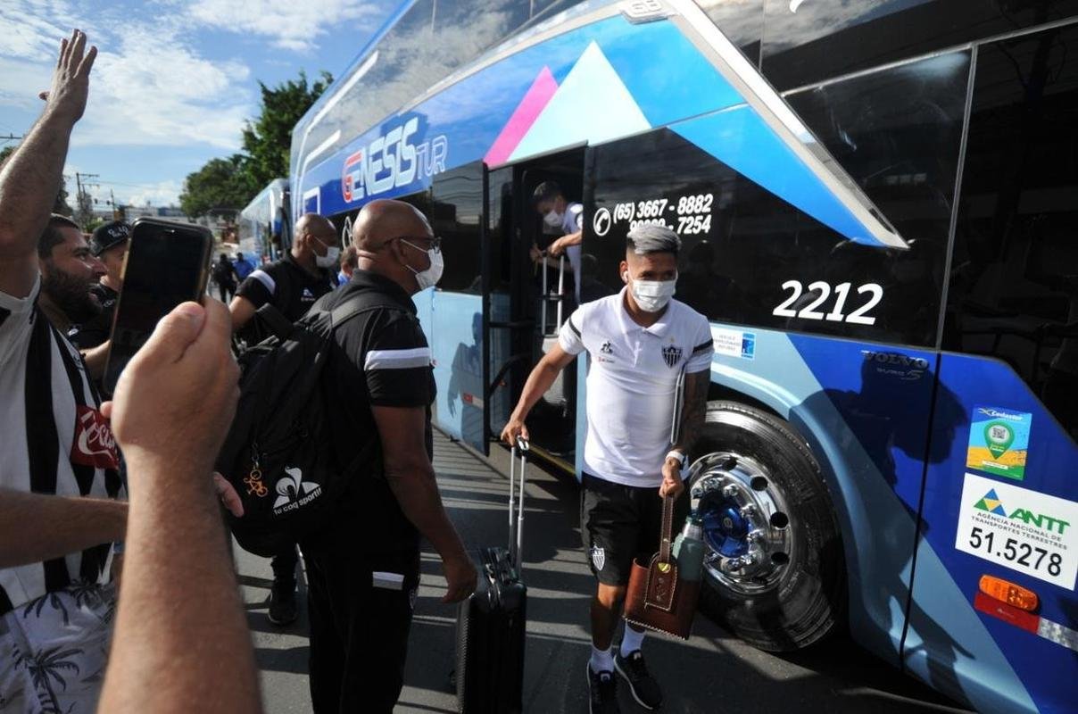 Delegao alvinegra chegou a Cuiab para final da Supercopa do Brasil entre Atltico e Flamengo