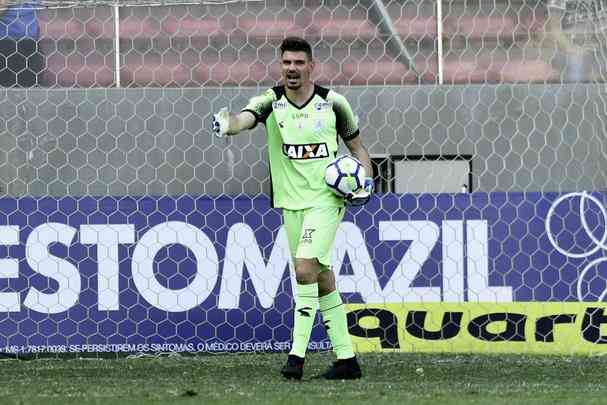 Joo Ricardo est no Amrica desde 2014 e  um dolo do clube, com 214 partidas com a camisa alviverde