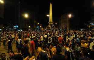 Milhares de cruzeirenses tomaram as ruas do centro da capital para comemorar o ttulo brasileiro