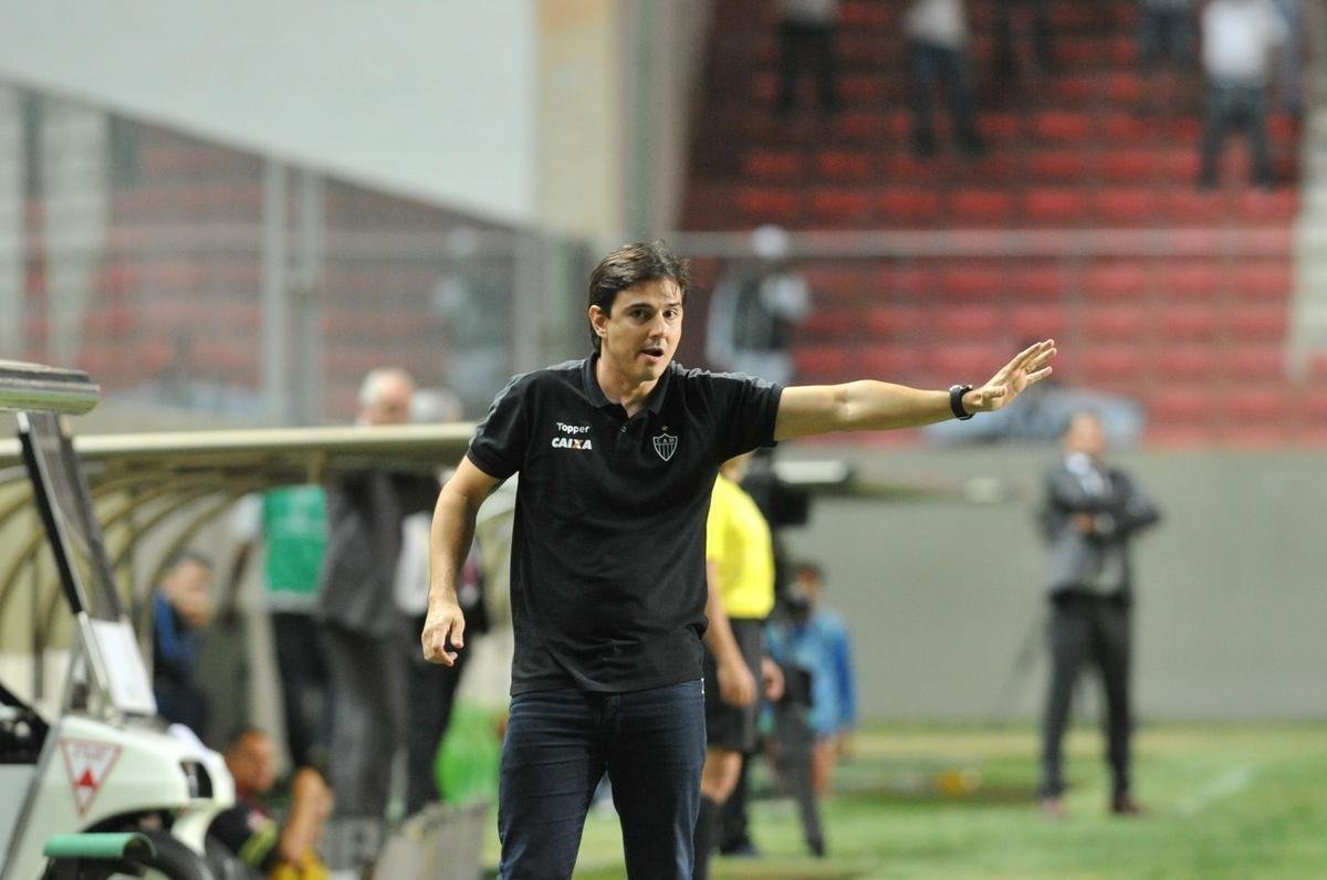 Partida foi disputada no Independncia, nessa noite de tera-feira