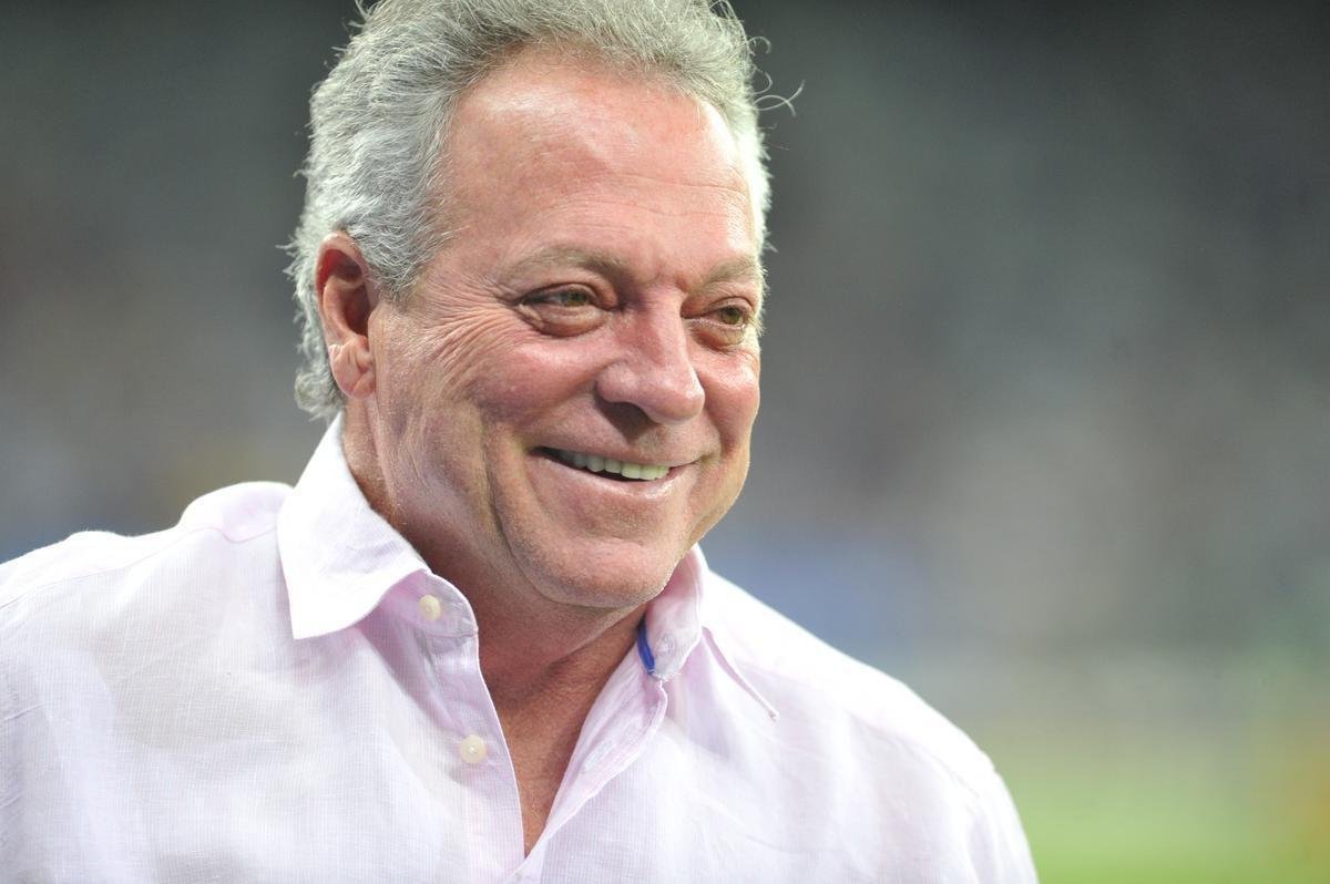 Cruzeiro estreou terceiro uniforme, o ltimo produzido pela Umbro