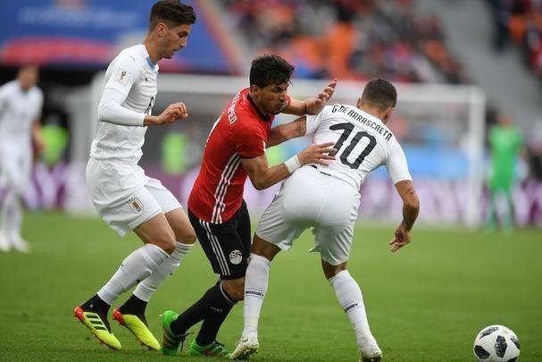 Egito e Uruguai se enfrentam pela primeira rodada do Grupo A da Copa do Mundo. Celeste venceu jogo de estreia por 1 a 0