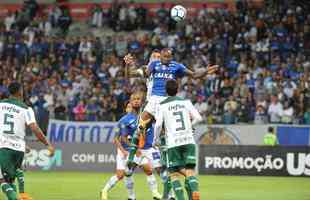 Cruzeiro e Palmeiras mediram foras, no Mineiro, pela oitava rodada do Campeonato Brasileiro