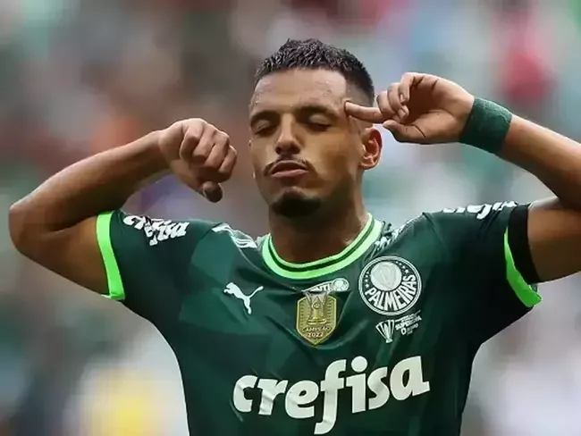 Palmeiras - 11 jogos, sendo 7 sem levar gol

