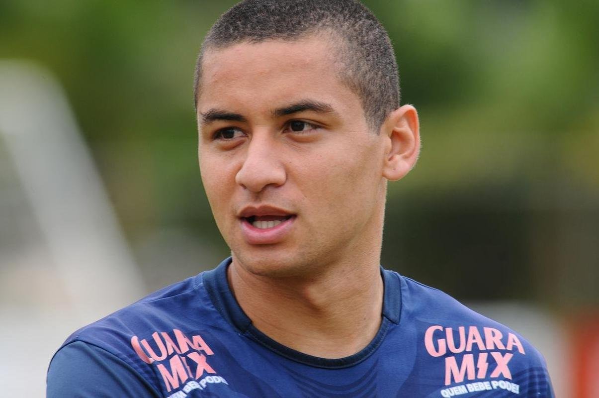 25 - Wellington Paulista - 75 gols em 160 jogos (2009 a 2012)