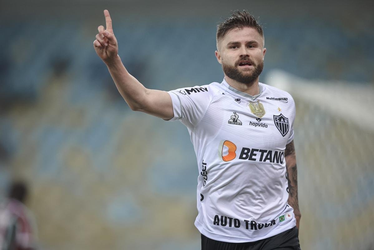 As fotos dos gols do Atltico na partida contra o Fluminense, no Maracan, pela 10 rodada da Srie A