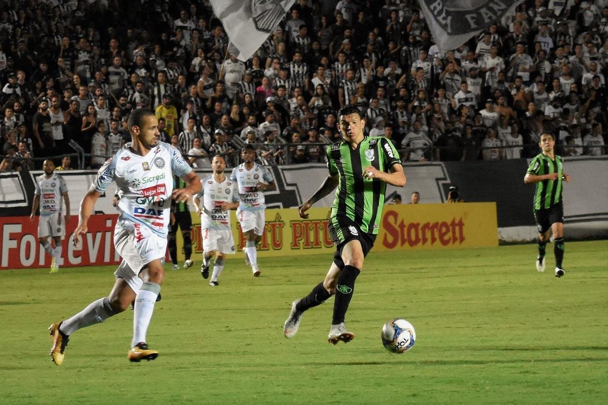 No segundo tempo, Amrica sofreu gol aos 19 minutos e no conseguiu chegar ao empate