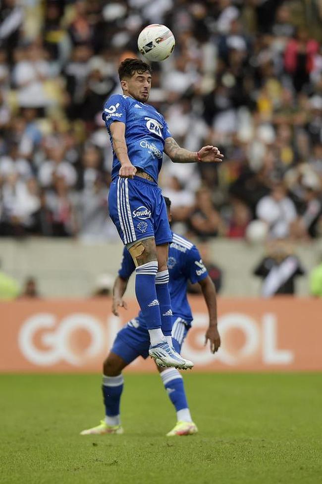 Fotos do jogo entre Vasco e Cruzeiro, no Maracan, no Rio, pela 12 rodada do Campeonato Brasileiro