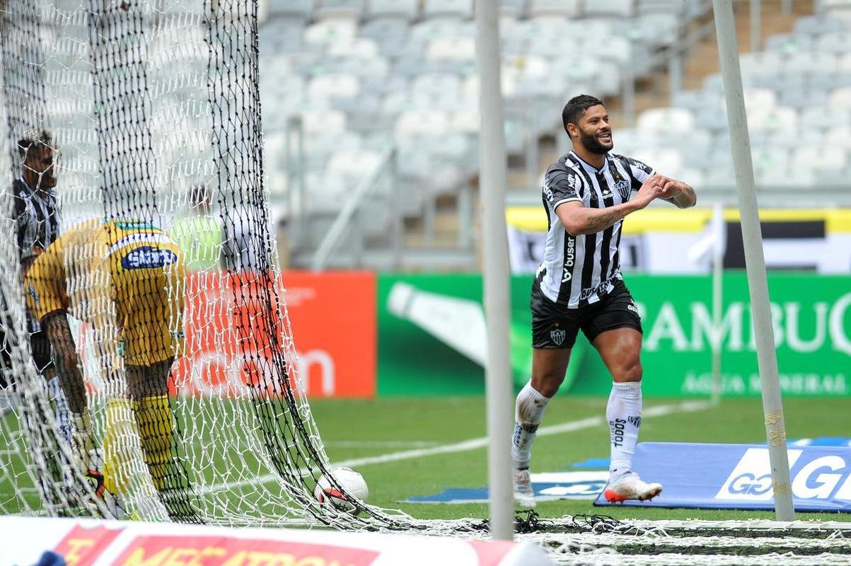 Fotos do jogo entre Atltico e Patrocinense, pelo Campeonato Mineiro