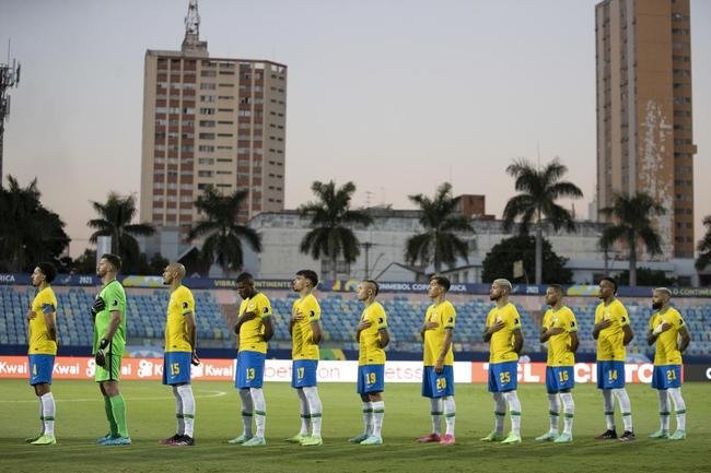 Fotos do jogo entre Brasil e Equador pela Copa Amrica