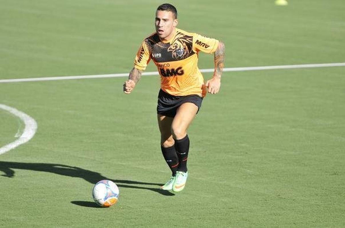 2014 - Otamendi