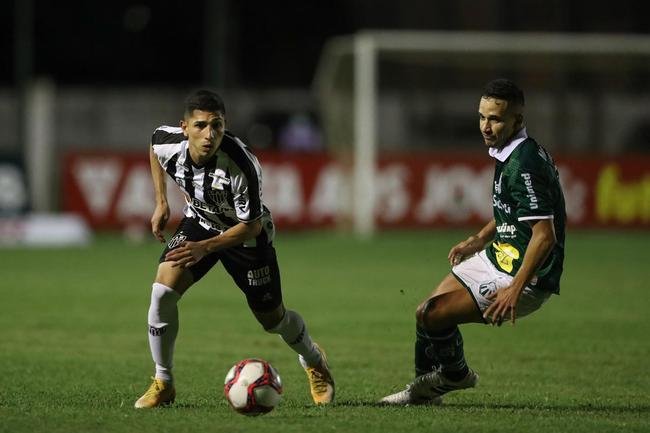 Em Poos de Caldas, Atltico  derrotado pela Caldense, de virada, por 2 a 1, pela sexta rodada do Campeonato Mineiro 