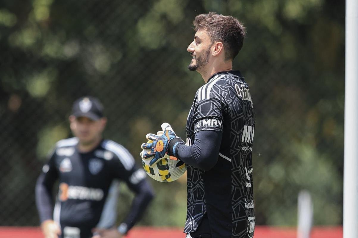 Fotos do treino do Atltico, que teve Hulk em campo 