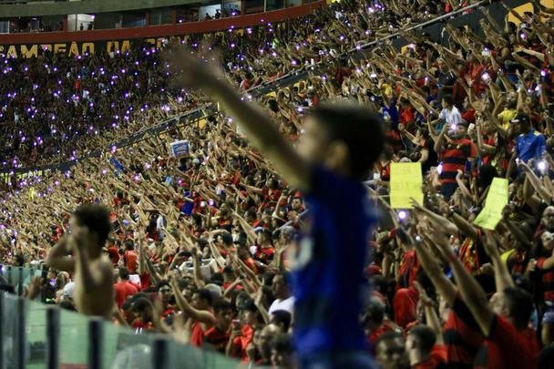 Em campo, Sport e Criciúma se enfrentam pela 34ª rodada da Série B