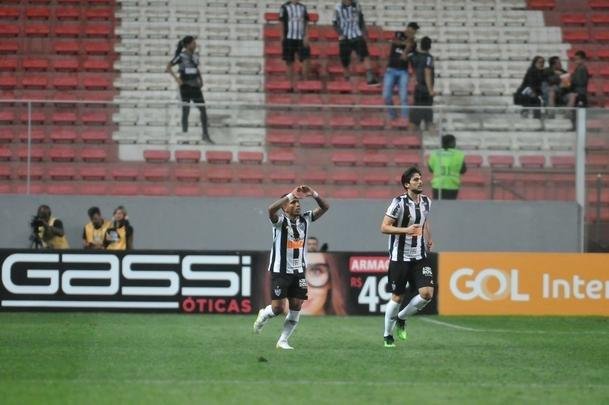 Fotos da vitria do Atltico sobre o Cear, por 2 a 1, no Independncia, com gols de Otero e Luan. Thiago Gallhardo descontou para os cearenses