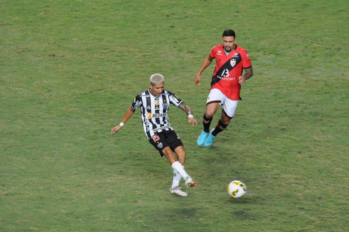 Fotos da vitria do Atltico por 2 a 0 sobre Atltico-GO pelo Campeonato Brasileiro