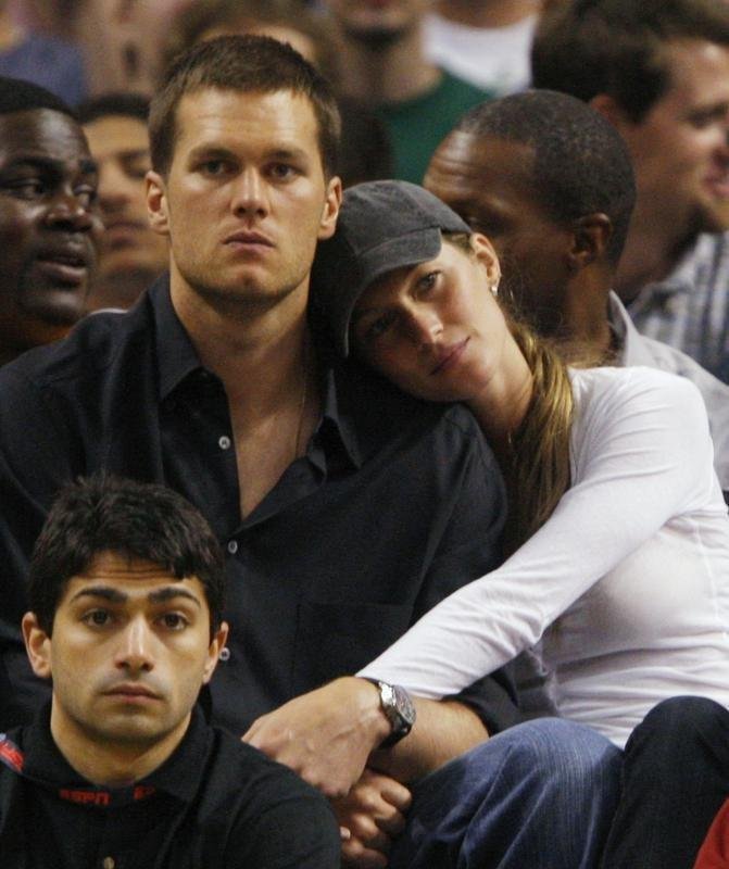 Foto da supermodelo Gisele Bndchen e de Tom Brady, jogador de futebol americano do Tampa Bay Buccaneers