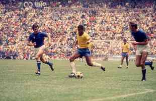 Jairzinho - 'Furaco' da Copa de 1970, no Mxico, marcou gols em todos os jogos daquele Mundial. As duas primeiras partidas foram contra Tchecoslovquia e Inglaterra
