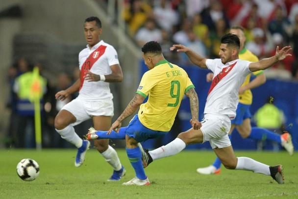 Gabriel Jesus recolocou o Brasil em vantagem na final da Copa América: 2 a 1