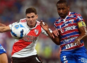 Na Arena Castelão, Leão marca no começo, mas não sustenta vantagem e permite reação dos argentinos em duelo pelo Grupo F
