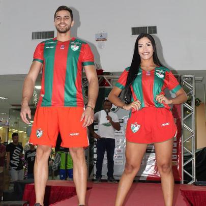Primeiro uniforme da equipe do Salgueiro, que estará na disputa pelo Pernambucano 2020