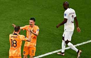 Holanda e Catar se enfrentaram no Al-Bayt Stadium, em Al Khor