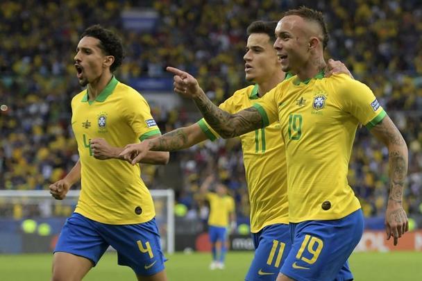 Fotos da decisão da Copa América entre Brasil e Peru, no Maracanã