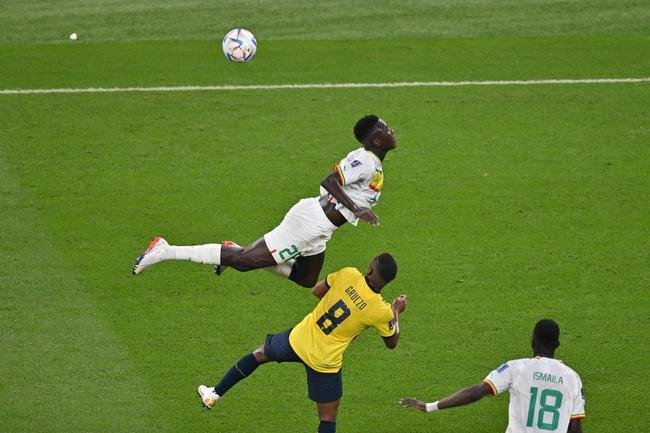 Equador e Senegal se enfrentaram pelo Grupo A da Copa do Mundo