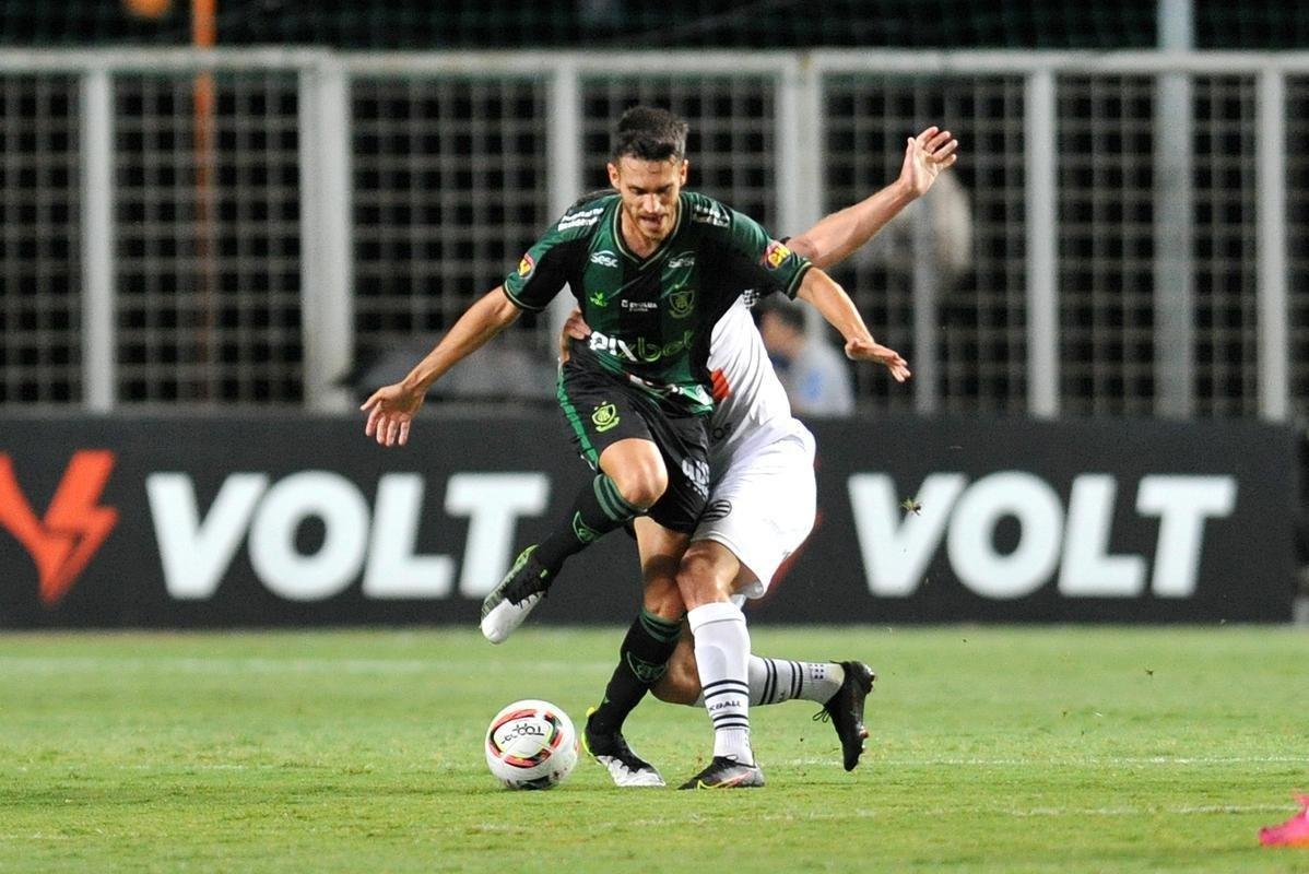Fotos de Amrica x Athletic, no Independncia, pelo Campeonato Mineiro