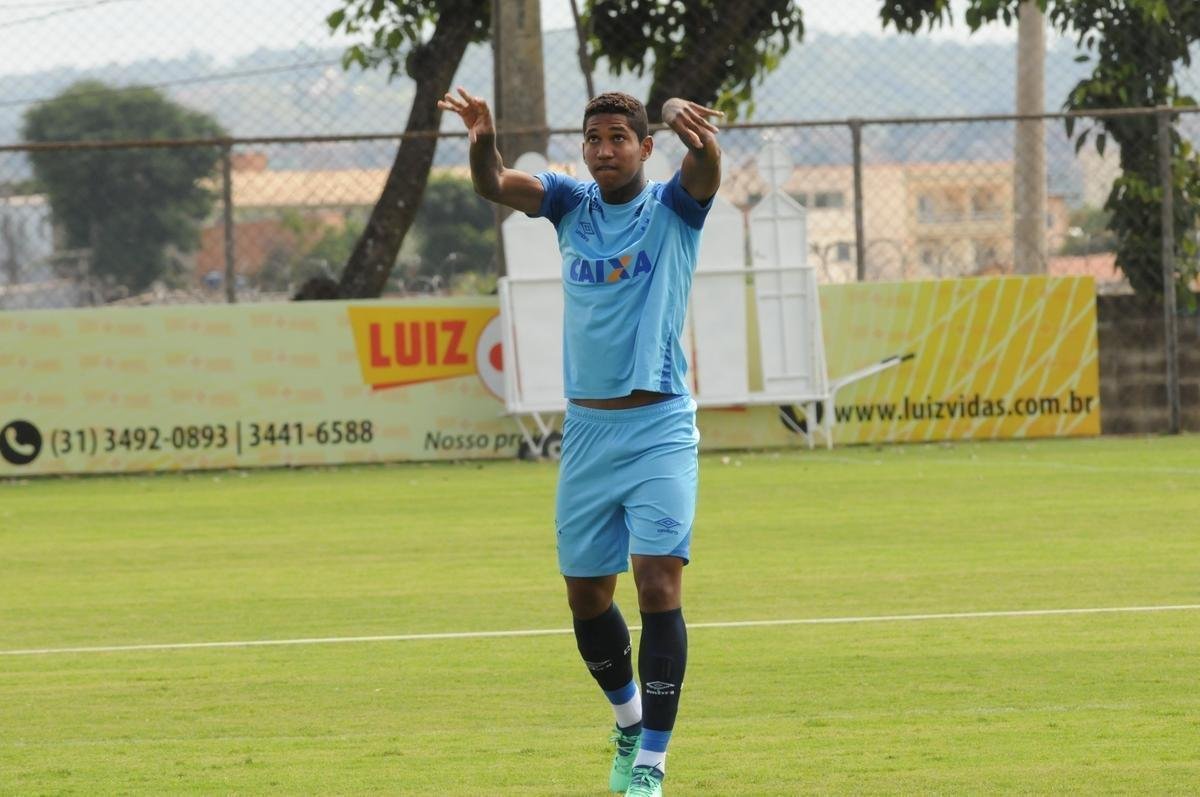 Galeria de fotos do treino do Cruzeiro nesta quarta-feira, na Toca da Raposa II (Paulo Filgueiras/EM D.A Press)